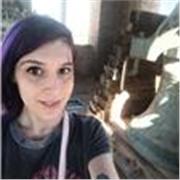 Estudiante de historia del arte con bachiller de ciencias. 