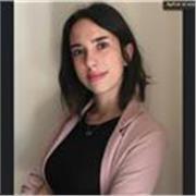 Profesora de español nativa de Madrid y apasionada por los idiomas. Clases de conversación, gramática, preparación exámenes DELE