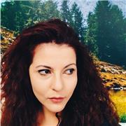 Laureanda in lingue, letterature e studi interculturali