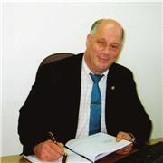 Dr Vincent McKee
