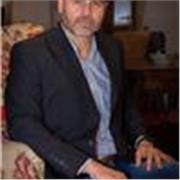 Soy un profesional apasionado por la psicología, dinámico y responsable, en busca de un puesto como orientador