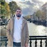 Profesor de español de apoyo para extranjeros que quieran vivir es países hispanos hablantes