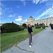 Offro ripetizioni di italiano, inglese e aiuto compiti