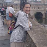 Hi! Soy profesora y traductora bilingüe español-ingles