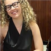 Offro lezioni private di pianoforte sia in presenza che da remoto. Programma personalizzato in base al livello dell’allievo