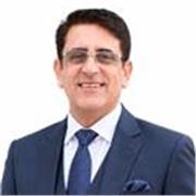 University professor, PhD in TESOL, and IELTS examiner with over 18 years of teaching experience offers personalized online Englis