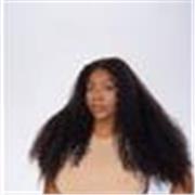 Hola, solía impartir clases de inglés como asignatura; lo he hecho durante los últimos 5 años, tanto en línea como presencialmente