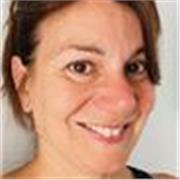 Profesora de Nutrición, Licenciada en Nutrición, Nutricionista-Dietista Colegiada. Postgrado docente; Profesora de Yoga TK-Yogaterapeuta