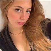 Clases particulares dirigidas a estudiantes de secundaria o bachillerato sobre economía y empresa