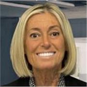 Sono una insegnante certificata TEFL Teach English as a Foreign Language alla TTA Academy Level 5.
Sono IELTS examiner. 
