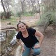 Doy clases a niños desde los 6 años hasta los 12 años lápiz, acuarela y acrílico