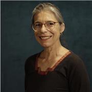 Professeur de Formation Musicale et Chant Choral, tous niveaux, longue expérience conservatoires et classes CHAM.