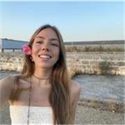 Tengo el certificado C1 Advanced de inglés y estoy en camino de sacarme el C2 proficiency, he ido toda mi vida a un colegio ingles