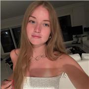 Profesora apta para dar clase niños y jóvenes