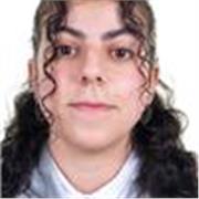 Graduada en Comunicación Audiovisual con título de bachillerato en CCSS. Clases de historia, geografía, castellano y literatura