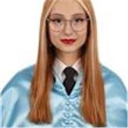 Profesora titulada en Lengua castellana y Literatura. Estudié Filología Hispánica y el Máster de enseñanza.