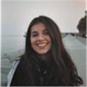 Estudiante del doble grado de Finanzas y Contabilidad y RR.HH y RR.LL. Me gustaría tratar con edades más tempranas.