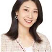 I’m passionate for teaching and developing Mandarin speaking for children, adults and professionals.