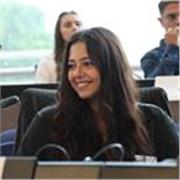 Profesora de Historia, Inglés, Lengua, Economía, Francés y Música para todos los niveles y edades