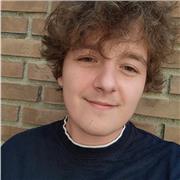 Estudiante universitario que busca dar clases a niños