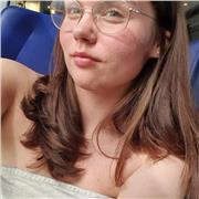 Nachhilfelehrerin in Deutsch Schülerin in der Umgebung