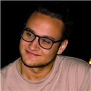 Cerchi un insegnante che ti aiuti con l'italiano, nei pressi di Napoli? Contattami pure. Sono possibili anche lezioni on-line.