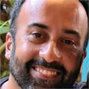 Professor com mais de 11 anos de experiência