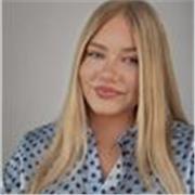 Experienced GCSE English Literature Tutor delivering lessons to all abilities
