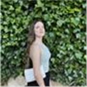 Profesora de lengua para niños de primaria