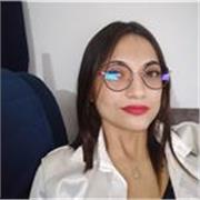 ¿Mejorar tu español y entender la literatura sin que sea aburrido?
Profesora virtual de español, con formación en literatura