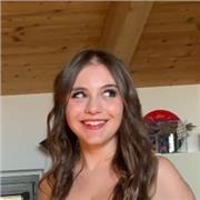 Studentessa di scienze umane si offre come aiuto compiti per bambini dai 12 anni in giù