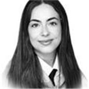 Maestra de Primaria y Pedagoga, en todas las edades y con experiencia trabajando con niños.