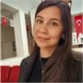 Dünyanın herhangi bir yerindeki öğrencilere online ders veriyorum. 