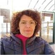 Insegnante disposta a dare lezioni private agli studenti di scuola primaria, media e superiori. Preferisco sulle materie orali ma ho già esperienza nell'aiuto compiti che includeva tutte le materie