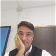 Pianista laureato al Conservatorio Santa Cecilia impartisce lezioni di pianoforte per tutti! Prima lezione gratis! 