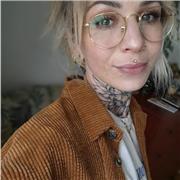 Tutorin für Französisch, Englisch, Geisteswissenschaften, Philosophie, Ethik, Erdkunde und Biologie