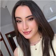 Enseignante de français langue étrangère, je propose des cours de FLE pour tous niveaux , et des cours de soutien en français .