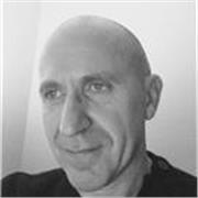 Metteur en scène de théâtre et auteur, je propose de partager mes connaissances et ma passion de la langue française