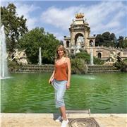 Profesora de ruso parte clases a niños de Todas las edades