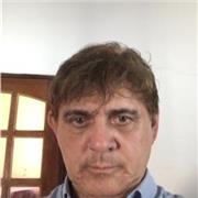 Professor com larga experiência nesta área de ensino