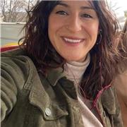 Soy profesora titulada de Formación Profesional de Comercio Internacional, Marketing y Admin. Imparto las clases en inglés!o