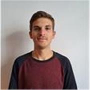 Etudiant donnant des cours particuliers