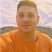 licenciado en educacion fisica y licenciado en fisioterapia, doy clases presencial y online hace 20 años, propietaria de una empresa de deporte y salud en argentina... te estoy esperando para mejorar tu calidad de vida... sumate a ser saludable