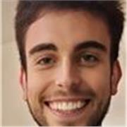 Laureato in informatica impartisce lezioni