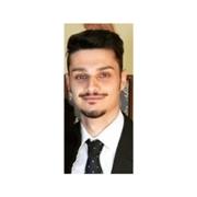 Studente laureato con lode impartisce lezioni di storia, geografia e sociologia