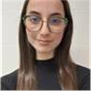 Profesora de inglés para todas las edades. Tengo el B1 de Cambridge y el B2 de la Escuela de Idiomas.