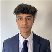 Universitario imparte clases de matemáticas