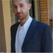 Insegnate privato impartisce lezioni di inglese per studenti di ogni livello o chiunque abbia voglia di imparare