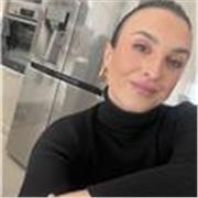 Offro lezioni di inglese per bambini e studenti e adulti, laureata magistrale in traduzione ed interpretariato in inglese francese