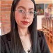 Maestra titulada bilingüe de español con experiencia en todas las edades